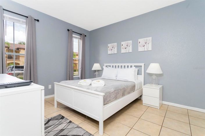 Image No.32-4 Bed Townhouse for sale