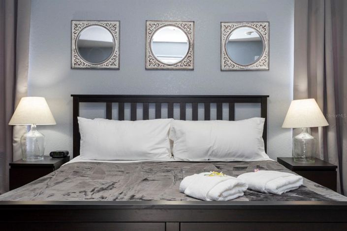 Image No.40-4 Bed Townhouse for sale