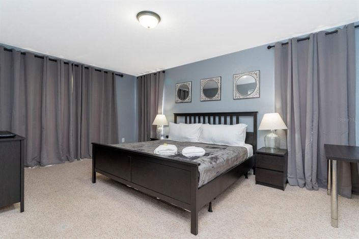 Image No.42-4 Bed Townhouse for sale