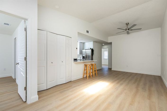 Image No.3-3 Bed Townhouse for sale