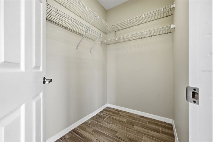 Image No.35-3 Bed Apartment for sale