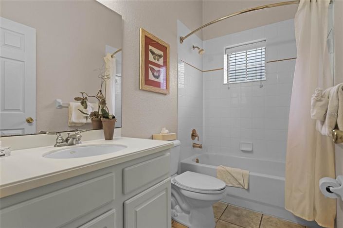 Image No.20-Appartement de 2 chambres à vendre à Saint John