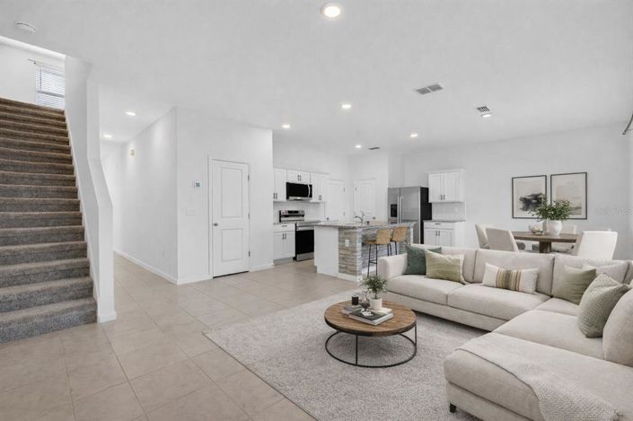 Image No.8-3 Bed House for sale