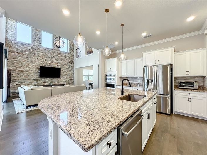 Image No.20-4 Bed House for sale