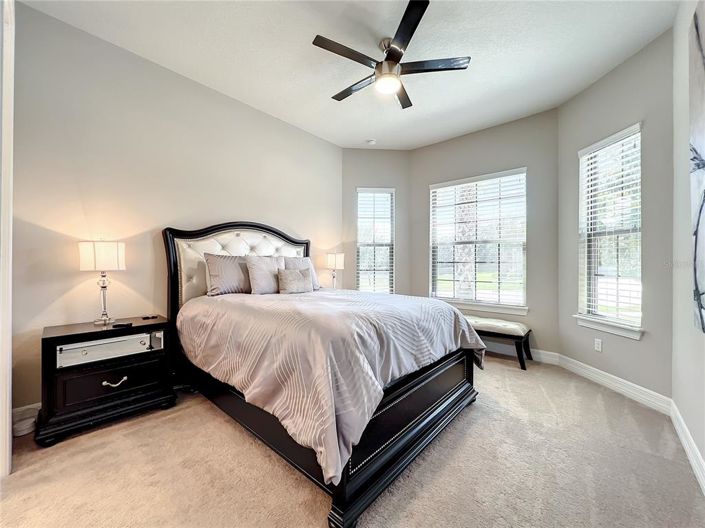 Image No.32-4 Bed House for sale