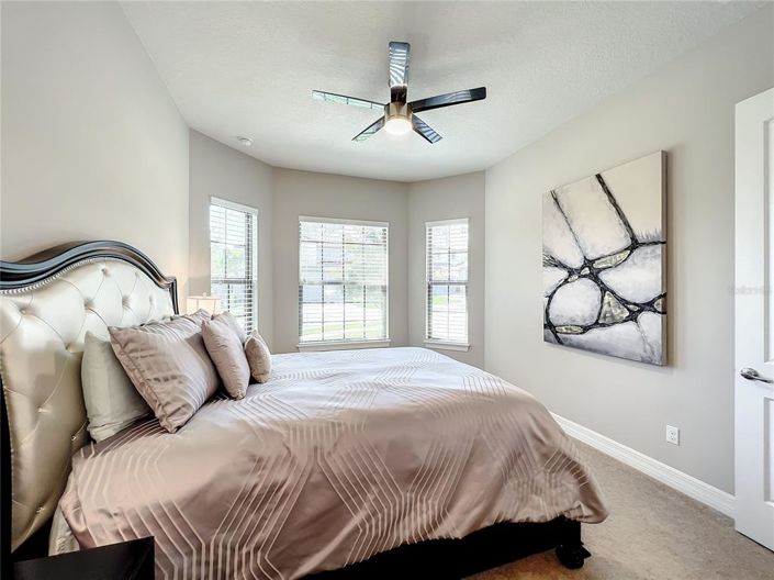 Image No.33-4 Bed House for sale