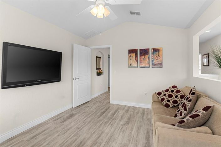 Image No.15-3 Bed Apartment for sale