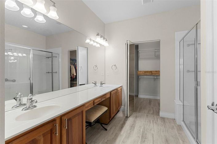 Image No.18-3 Bed Apartment for sale