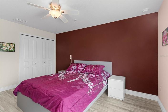 Image No.21-3 Bed Apartment for sale