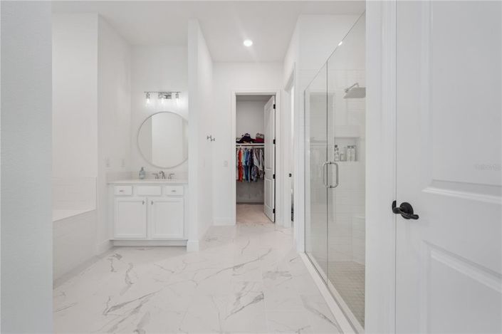 Image No.21-5 Bed House for sale