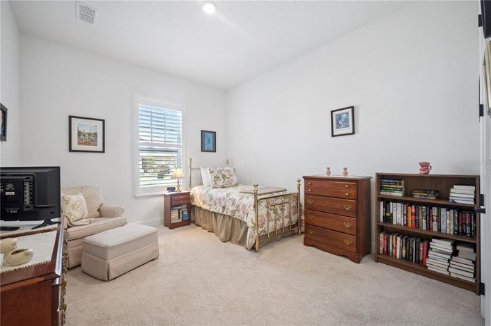 Image No.24-5 Bed House for sale