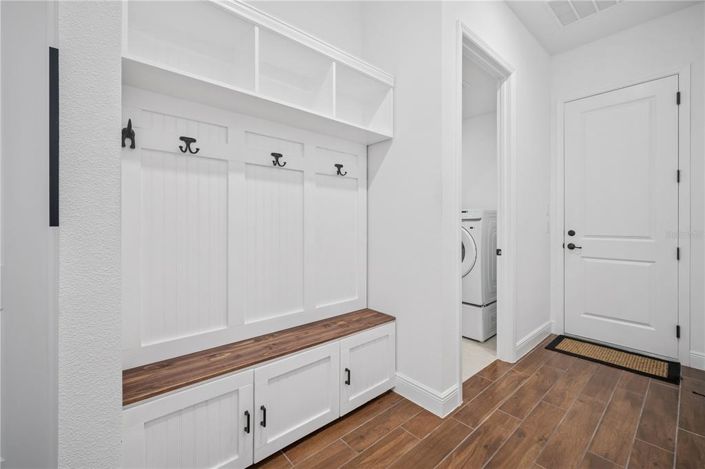 Image No.27-5 Bed House for sale