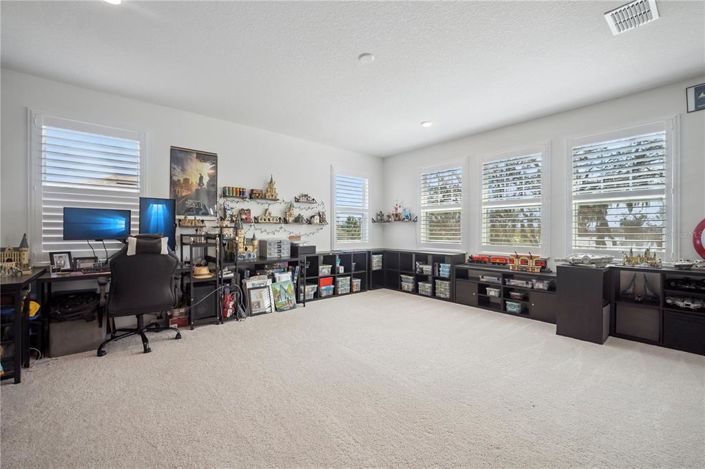 Image No.32-5 Bed House for sale