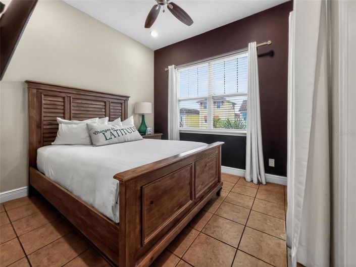 Image No.15-3 Bed House for sale