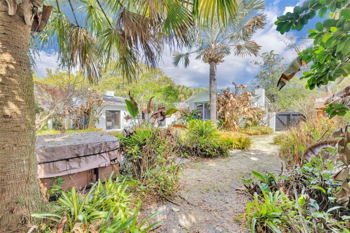 Image No.33-2 Bed House for sale