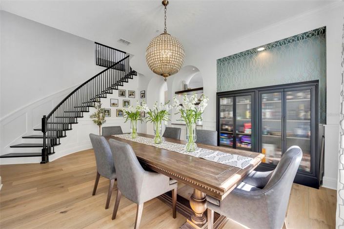 Image No.18-4 Bed House for sale