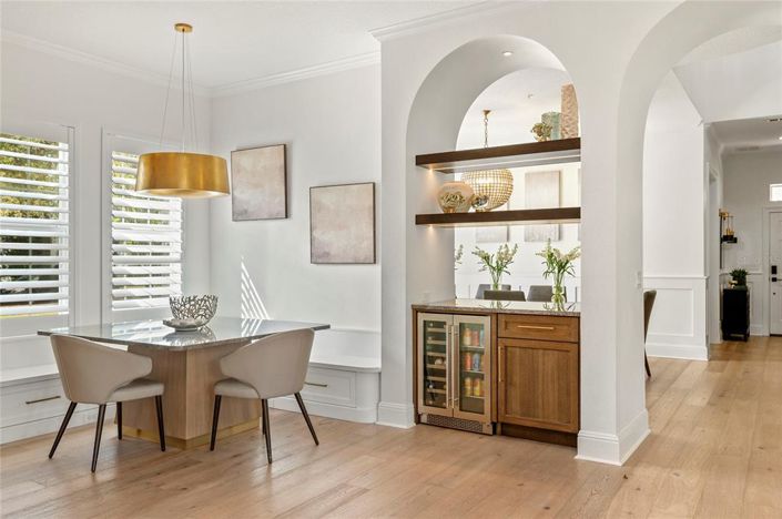 Image No.30-4 Bed House for sale