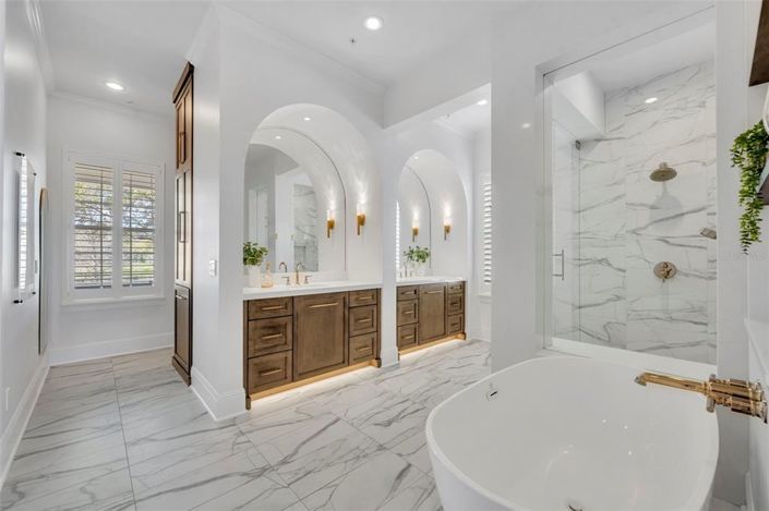 Image No.43-4 Bed House for sale