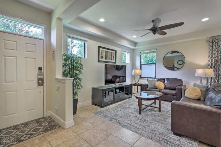 Image No.2-4 Bed Townhouse for sale