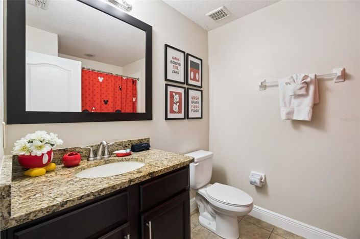 Image No.21-4 Bed Townhouse for sale