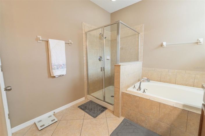 Image No.14-4 Bed House for sale