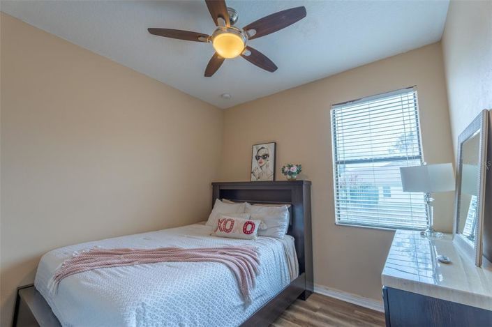 Image No.20-4 Bed House for sale