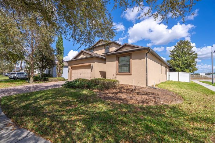 Image No.26-4 Bed House for sale