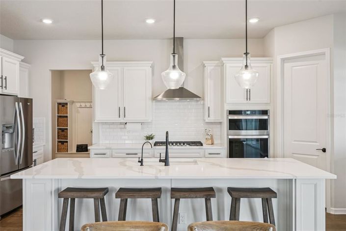 Image No.20-4 Bed House for sale