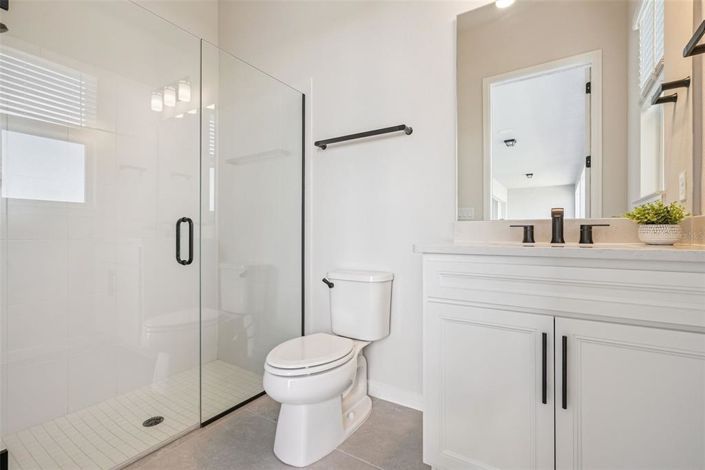 Image No.39-4 Bed House for sale