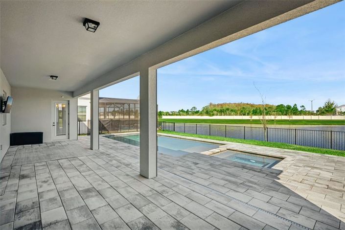 Image No.44-4 Bed House for sale