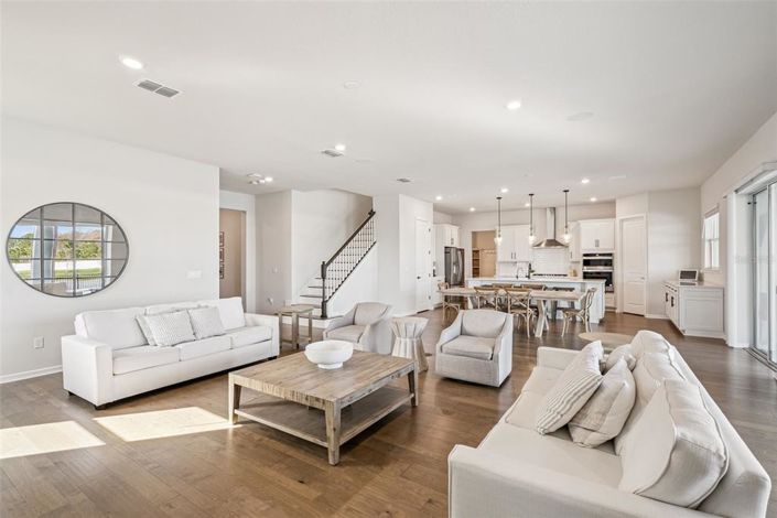 Image No.5-4 Bed House for sale