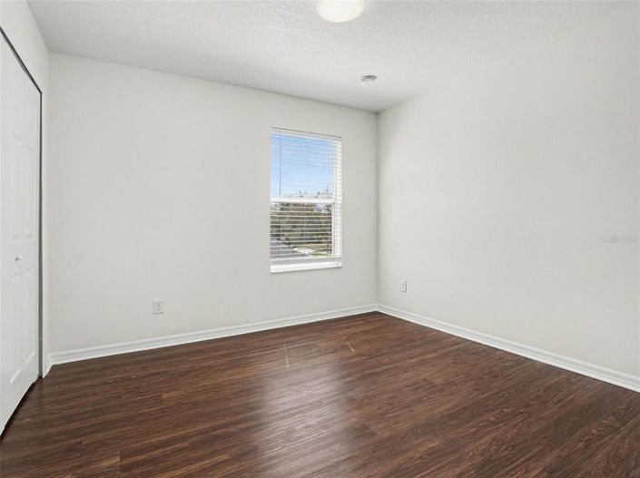 Image No.16-5 Bed House for sale