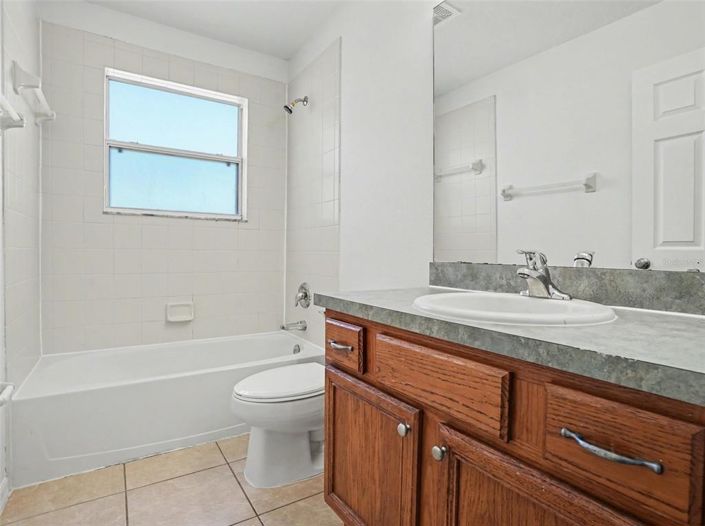 Image No.22-5 Bed House for sale