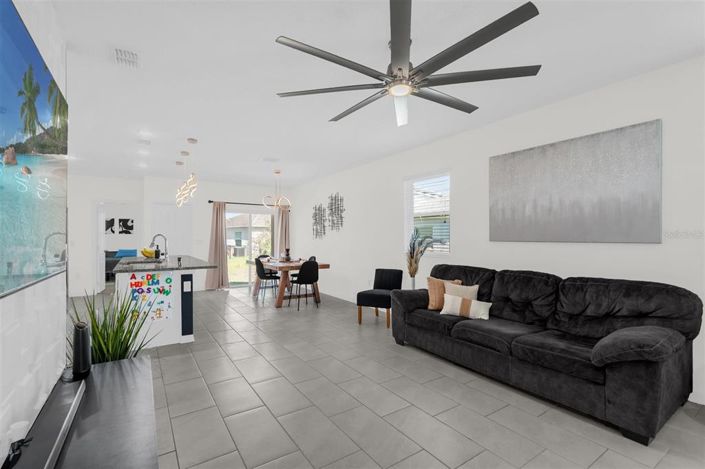 Image No.4-3 Bed House for sale