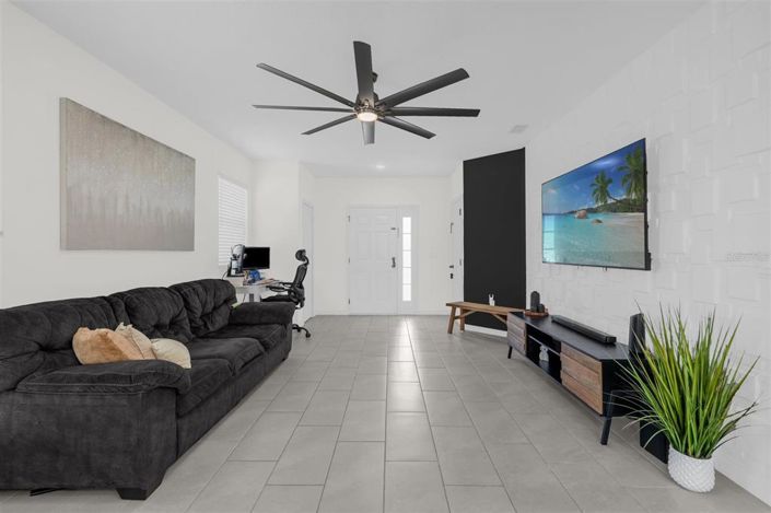 Image No.5-3 Bed House for sale