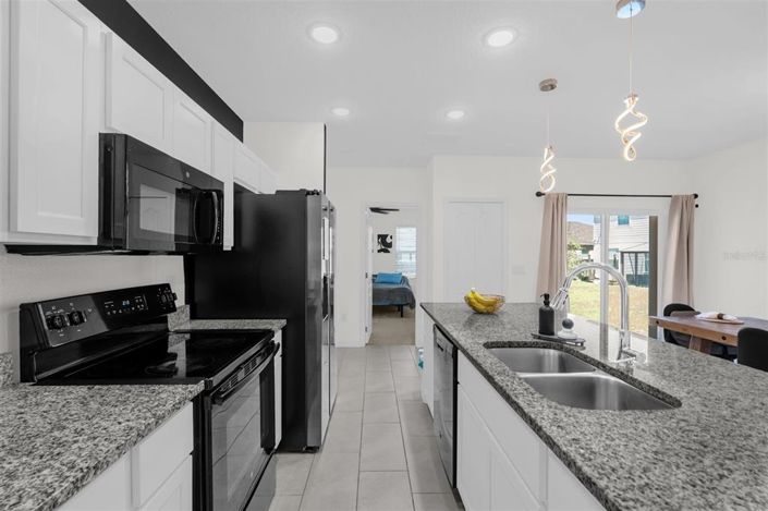 Image No.9-3 Bed House for sale