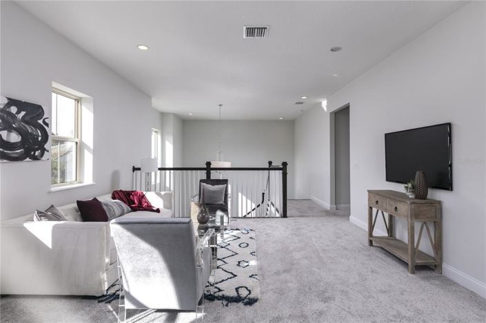 Image No.18-4 Bed House for sale