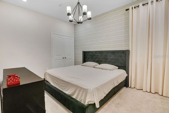 Image No.38-4 Bed House for sale