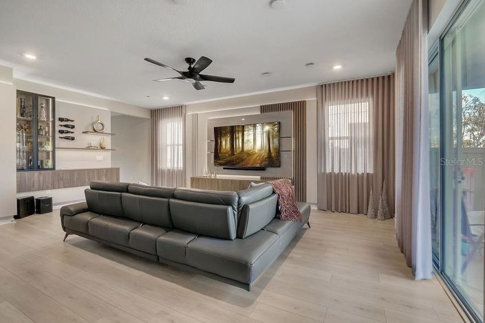 Image No.39-4 Bed House for sale