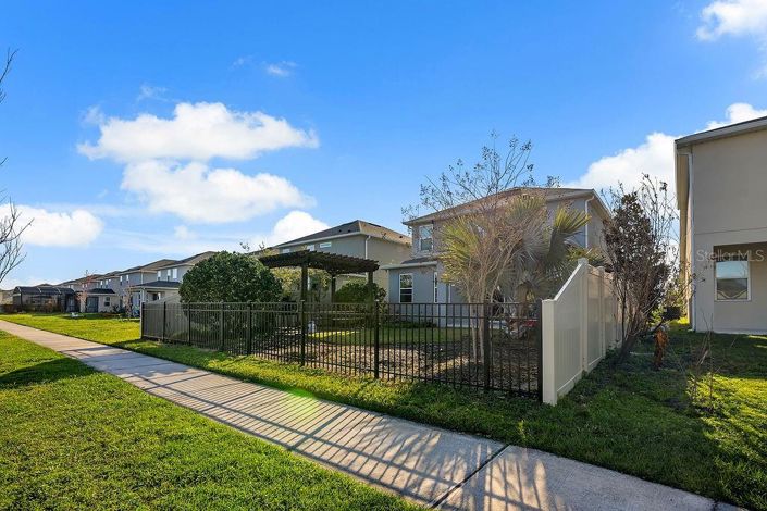 Image No.5-4 Bed House for sale