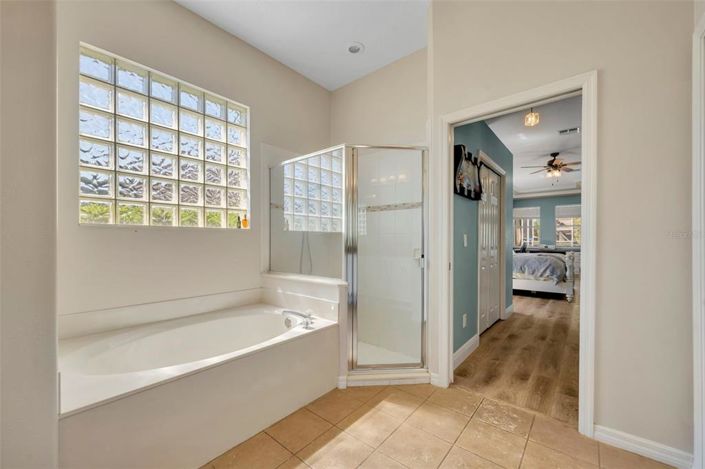 Image No.22-5 Bed House for sale