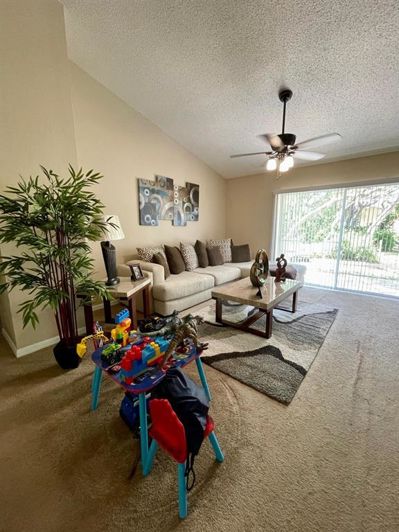 Image No.4-Maison de 4 chambres à vendre à Saint John