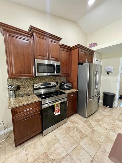 Image No.6-3 Bed House for sale