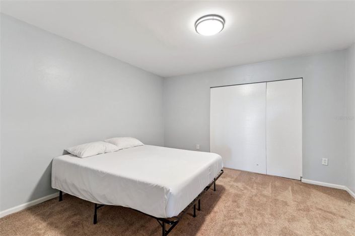 Image No.17-2 Bed Apartment for sale