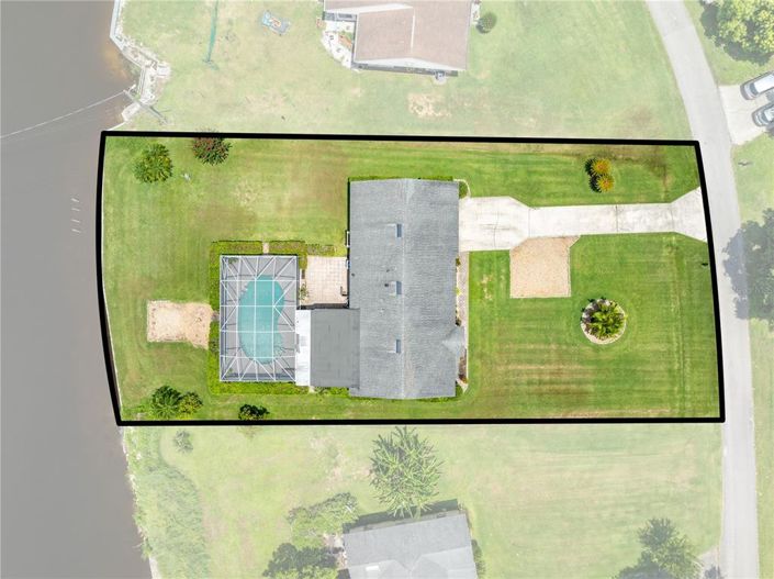 Image No.11-2 Bed House for sale