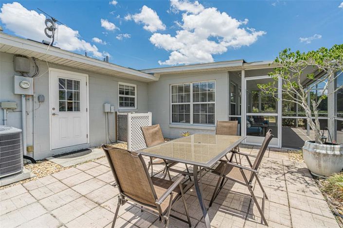 Image No.36-2 Bed House for sale