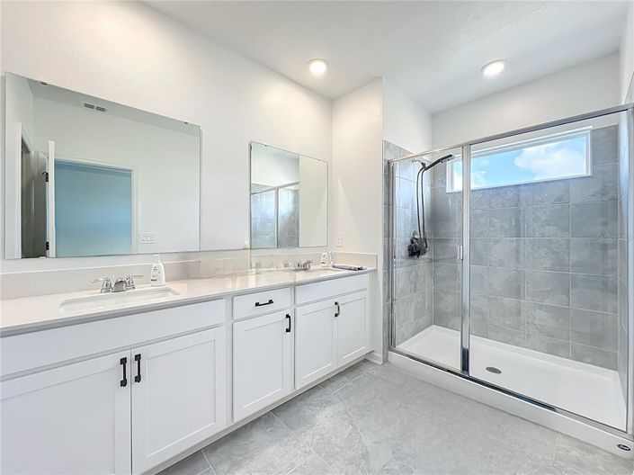 Image No.24-Maison de ville de 3 chambres à vendre à Saint John