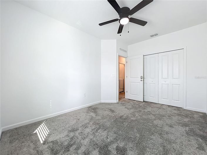 Image No.29-3 Bed Townhouse for sale