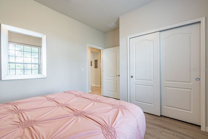 Image No.10-5 Bed Apartment for sale