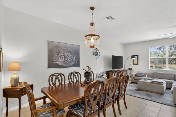 Image No.2-3 Bed Townhouse for sale